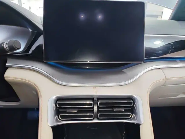 BYD Song PLUS — Фото автомобиля 12