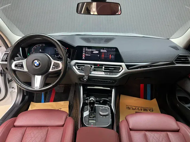 BMW 3 Series — Фото автомобиля 10