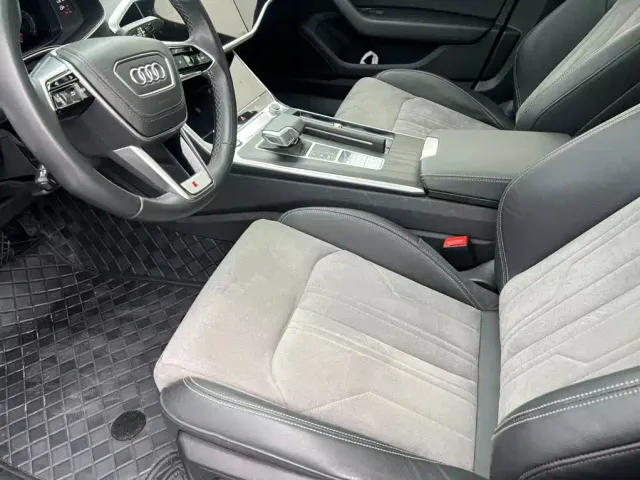 Audi A6L — Фото автомобиля 14