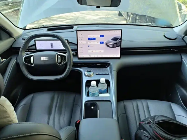 Geely Galaxy E5 — Фото автомобиля 9