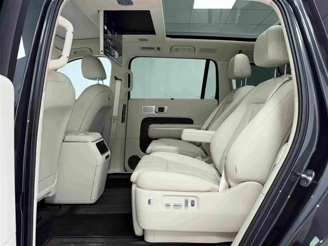 Xiaomi SUV — Фото автомобиля 5