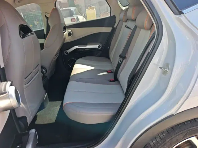 BYD Yuan PLUS — Фото автомобиля 16