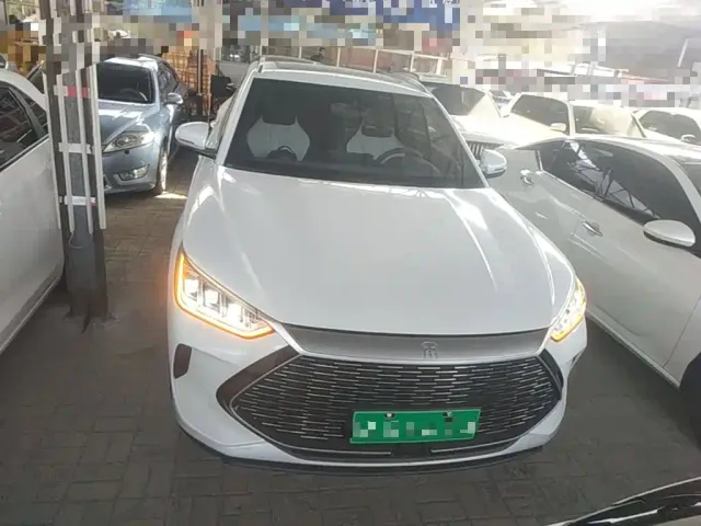 BYD Song PLUS — Фото автомобиля 2
