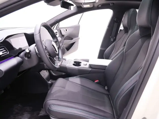 BYD Seal 06 — Фото автомобиля 17