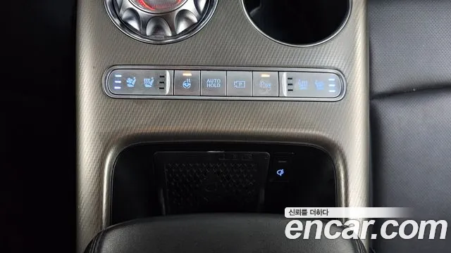 Genesis GV60 — Фото автомобиля 27