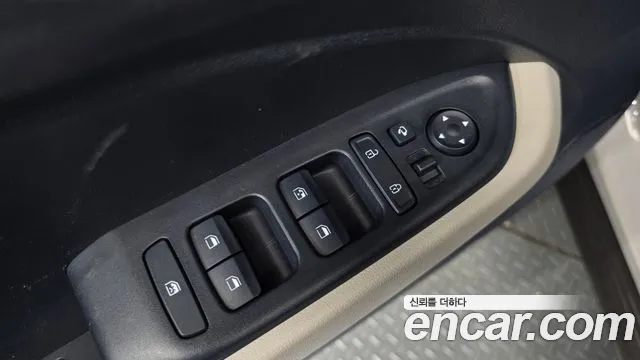 Hyundai Venue Venue 1.6 Premium — Фото автомобиля 29