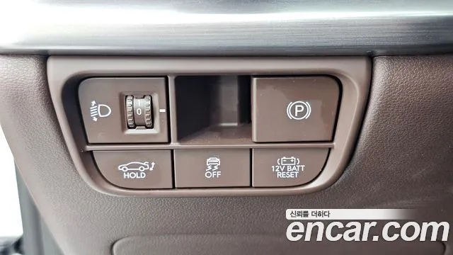 Hyundai Grandeur GN7 — Фото автомобиля 18