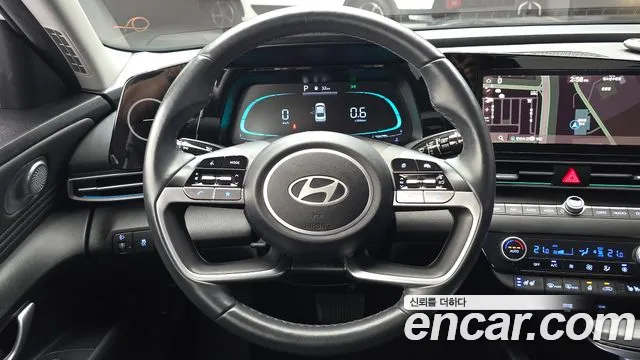 Hyundai Avante CN7 — Фото автомобиля 15