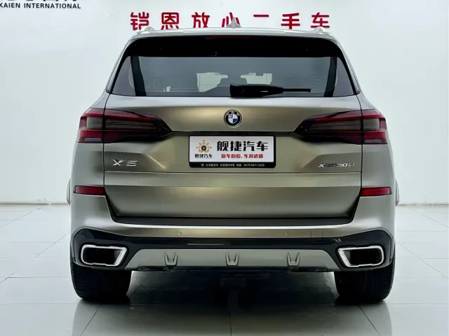 BMW X5 — Фото автомобиля 21
