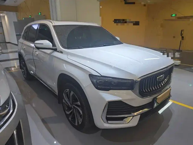 Geely Xingyue L — Фото автомобиля 3
