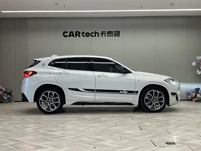 BMW X2 — Фото автомобиля 4