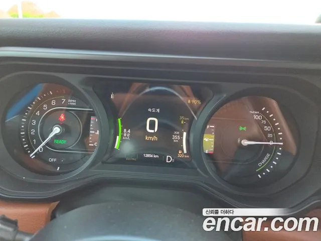 Jeep Wrangler — Фото автомобиля 8