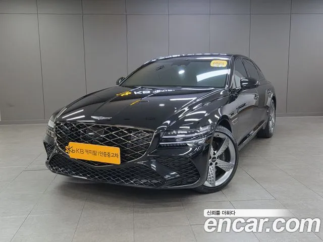 Фотография автомобиля — Genesis G80 RG3