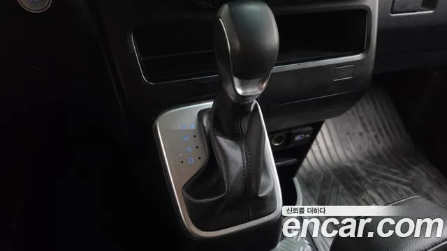 Hyundai Staria — Фото автомобиля 12
