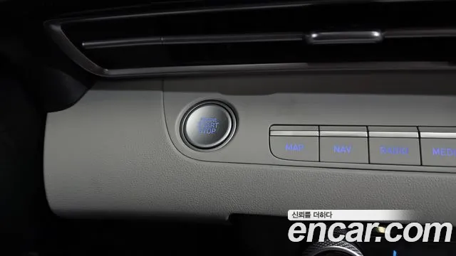 Hyundai AVANTE Avante (CN7) — Фото автомобиля 19