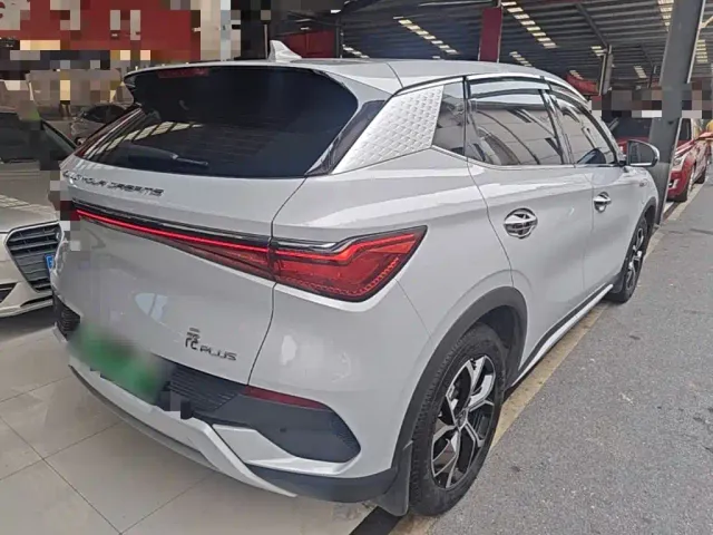 BYD Yuan PLUS — Фото автомобиля 6