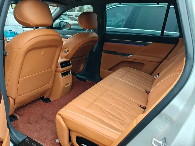 Dongfeng eπ 008 — Фото автомобиля 5