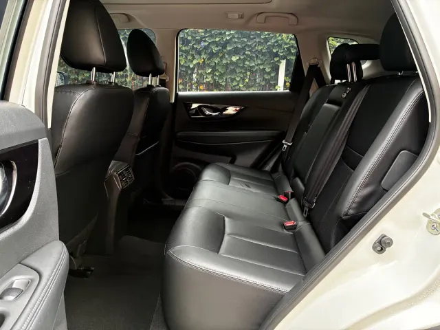 Nissan X-Trail — Фото автомобиля 15