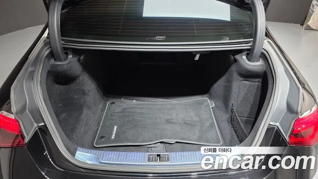 Mercedes-Benz S-Class S-класс W223 — Фото автомобиля 13