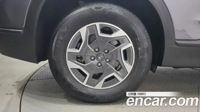 Hyundai Santafe — Фото автомобиля 4