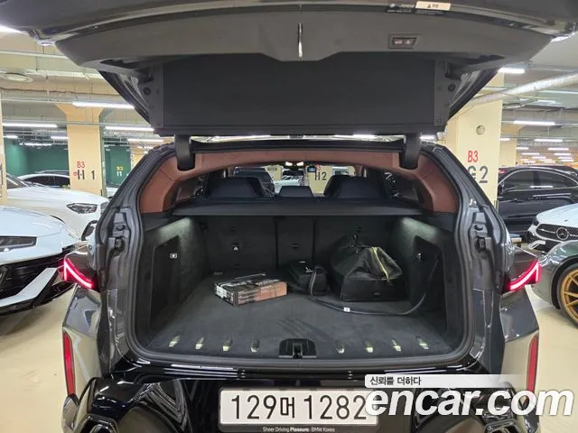BMW XM — Фото автомобиля 5