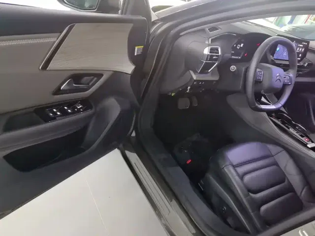 Citroen C5 X — Фото автомобиля 15