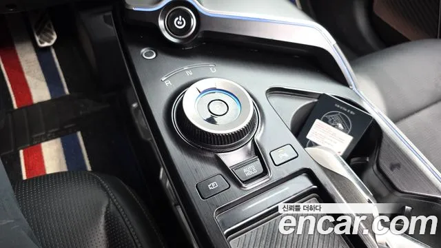 Kia EV6 New — Фото автомобиля 12