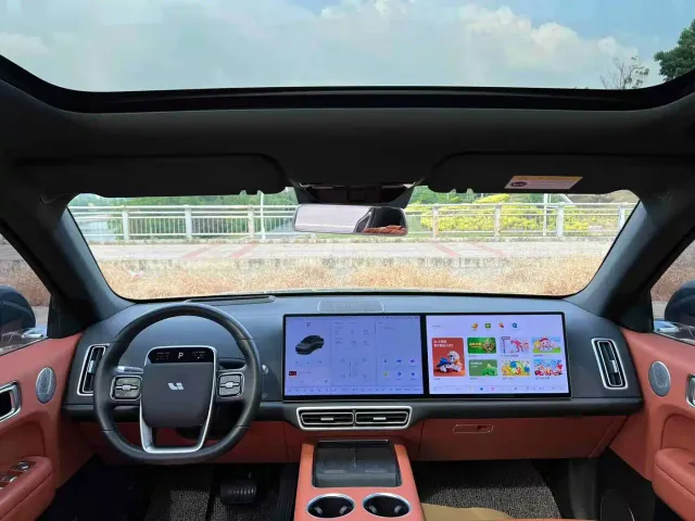 Li Auto Li Auto L6 2025 Pro Smart Renewal Edition — Фото автомобиля 5