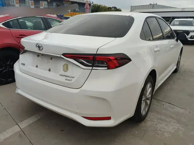 Toyota Corolla — Фото автомобиля 3