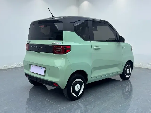 Wuling Hongguang Mini EV — Фото автомобиля 7