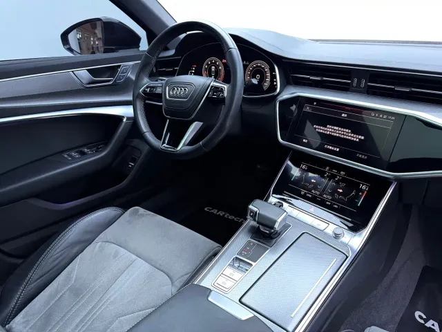 Audi A6L — Фото автомобиля 26