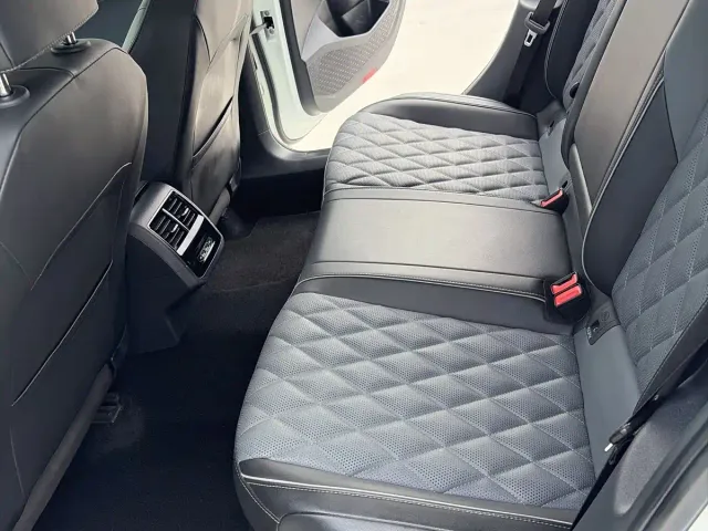 Volkswagen Sagitar — Фото автомобиля 19