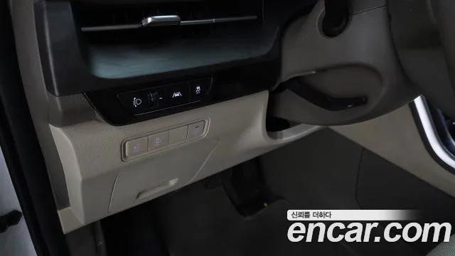 Kia Canival Carnival 4 поколение Бензин 9 мест Prestige — Фото автомобиля 14