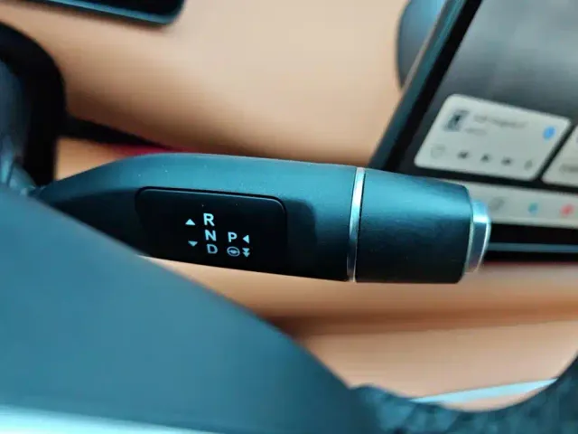 Leapmotor C10 — Фото автомобиля 16
