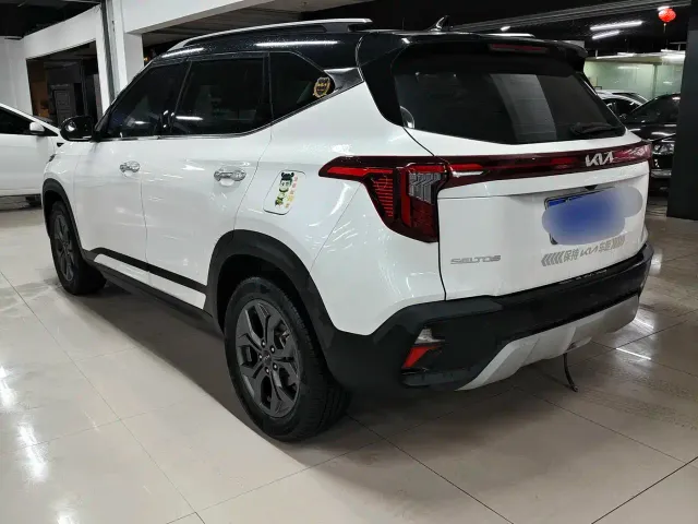 Kia Seltos — Фото автомобиля 7