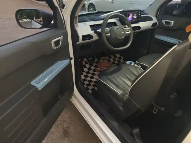 Geely Panda — Фото автомобиля 17
