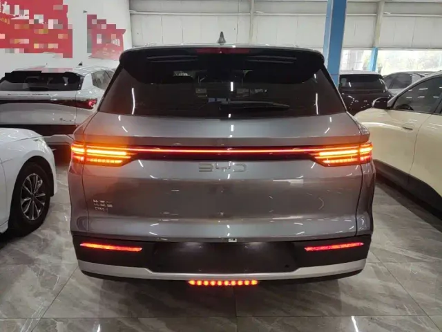 BYD Song Pro — Фото автомобиля 5