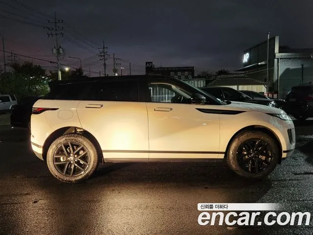 Land Rover Range Rover Evoque — Фото автомобиля 3