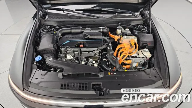 Hyundai Grandeur GN7 — Фото автомобиля 9