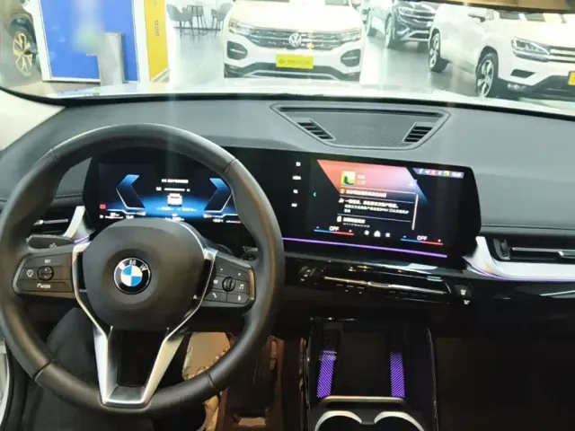 BMW X1 — Фото автомобиля 9