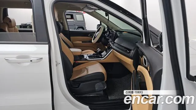 Kia Canival Carnival 4 поколение Дизель 9 мест Prestige — Фото автомобиля 11