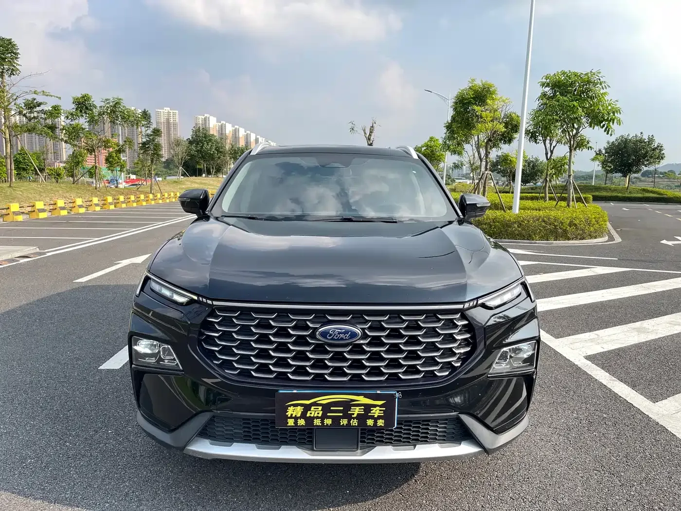 Ford Lingrui 2022 EcoBoost 170 Elite — Фото автомобиля 2