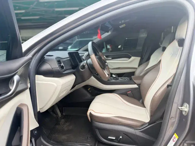 BYD Qin PLUS — Фото автомобиля 3