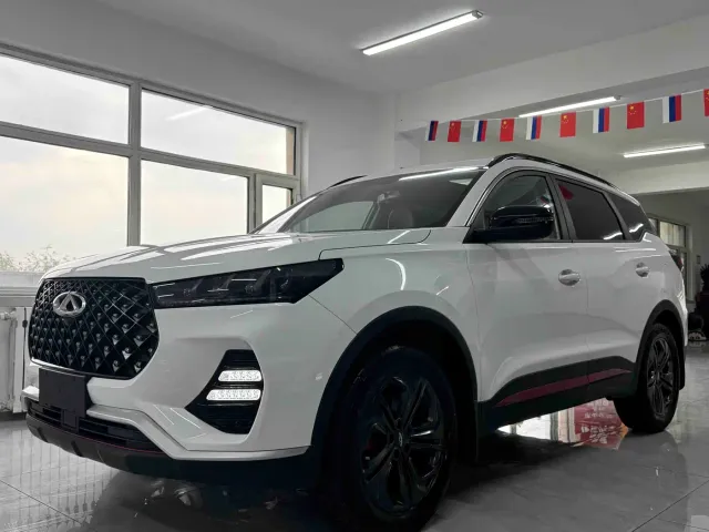 Фотография автомобиля — Chery Tiggo 7