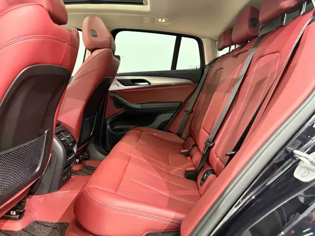 BMW X4 — Фото автомобиля 17