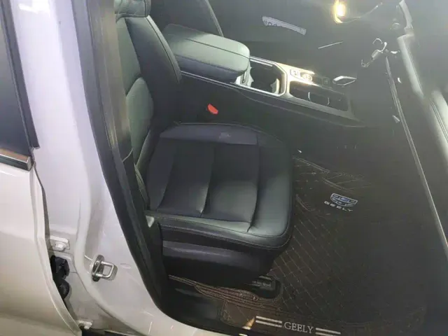 Geely Haoyue L — Фото автомобиля 22