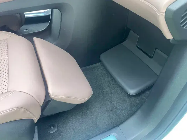Nio EC6 — Фото автомобиля 6