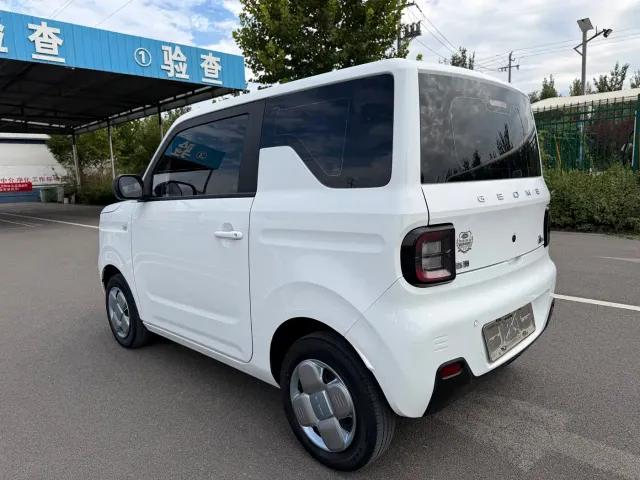 Geely Panda — Фото автомобиля 6