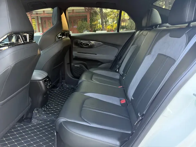GAC Trumpchi Emkoo — Фото автомобиля 6