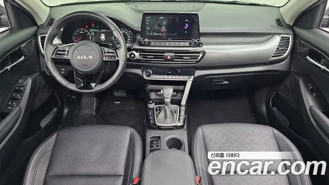 Kia Seltos Seltos Бензин 1.6 Turbo 4WD — Фото автомобиля 7